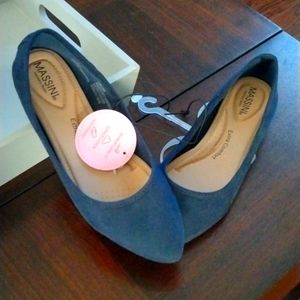 Massini Navy flats